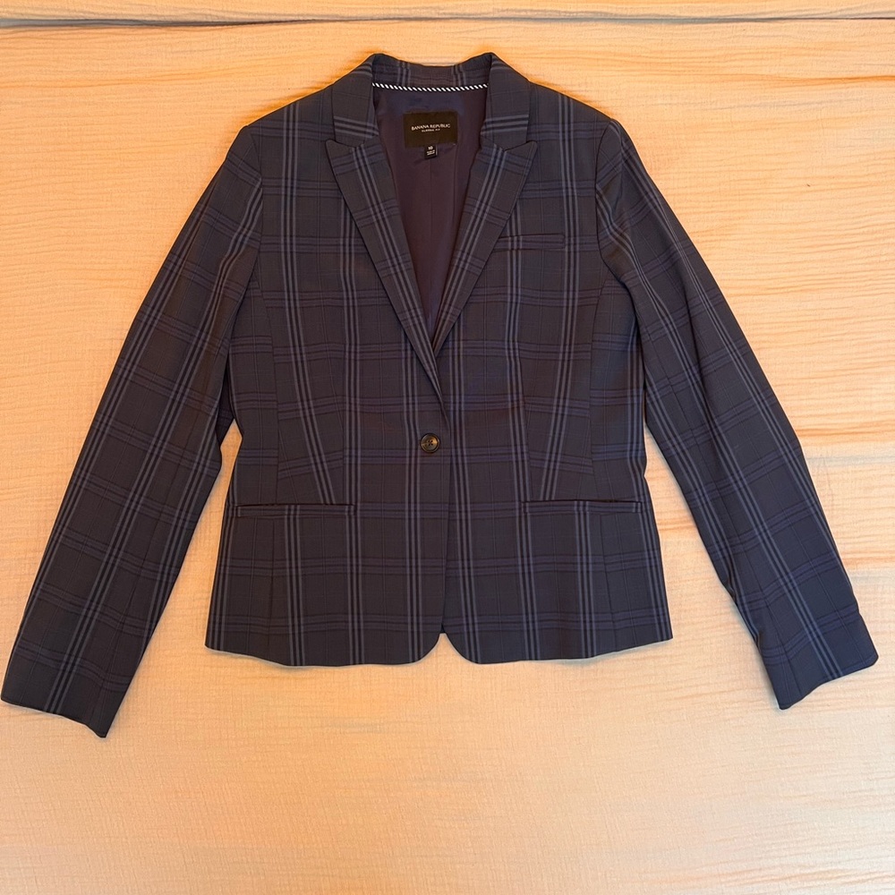 Banana Republic Navy Blue Plaid Blazer - Picture 3 of 3